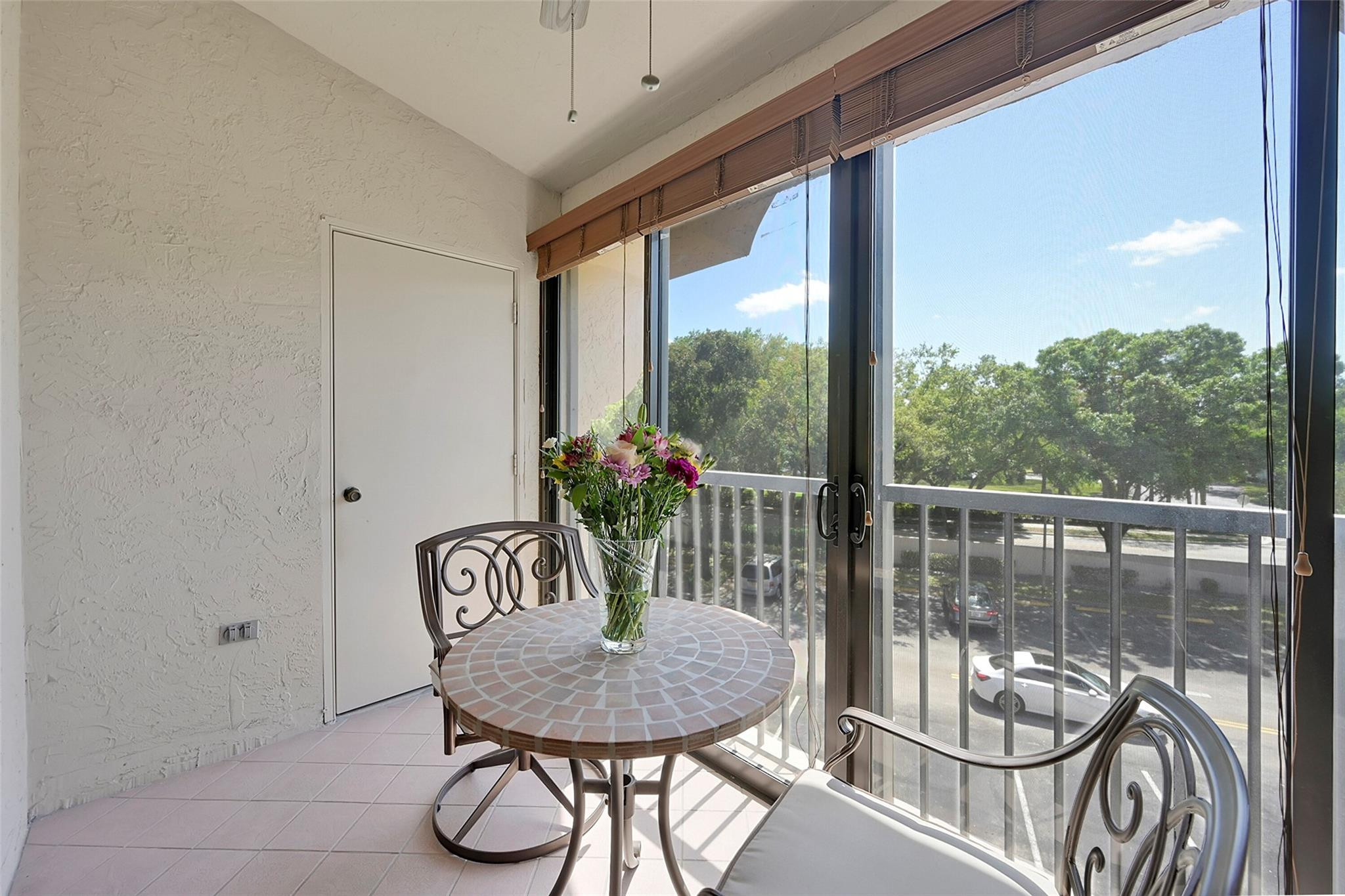 4101 Coral Tree Cir 312