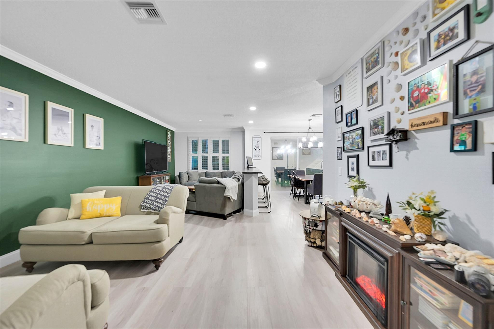 5022 Ibis Pl