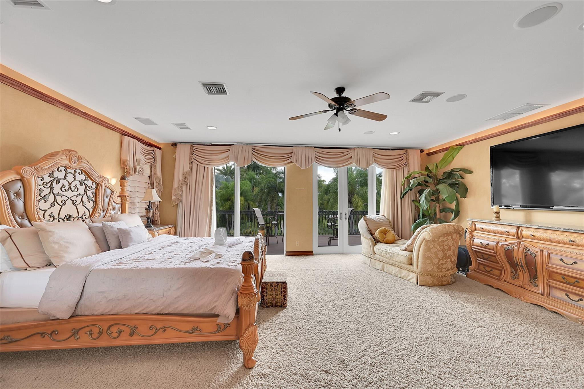4200 NW 96th Ave