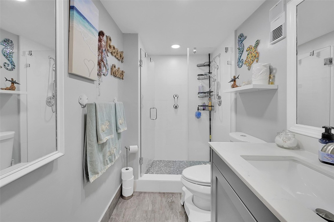 7416 Ashmont Cir 104