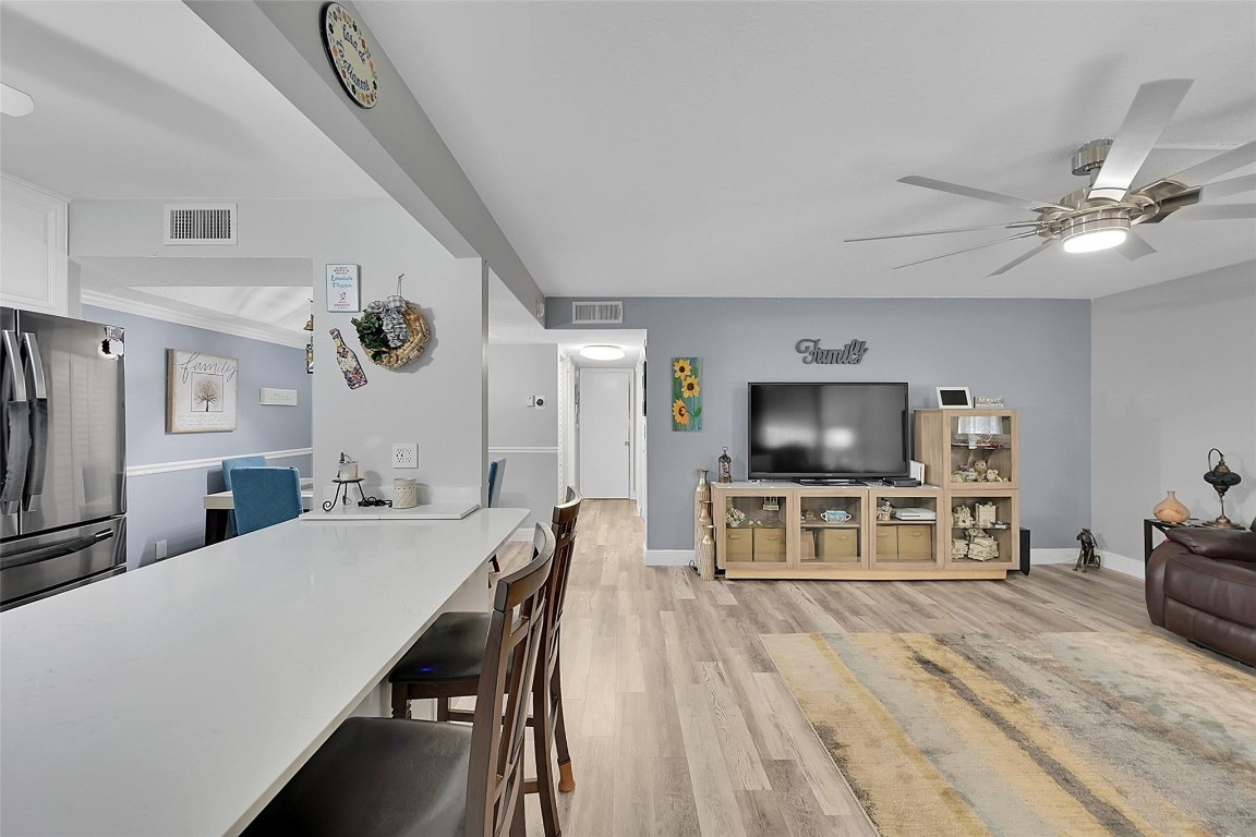 7416 Ashmont Cir 104