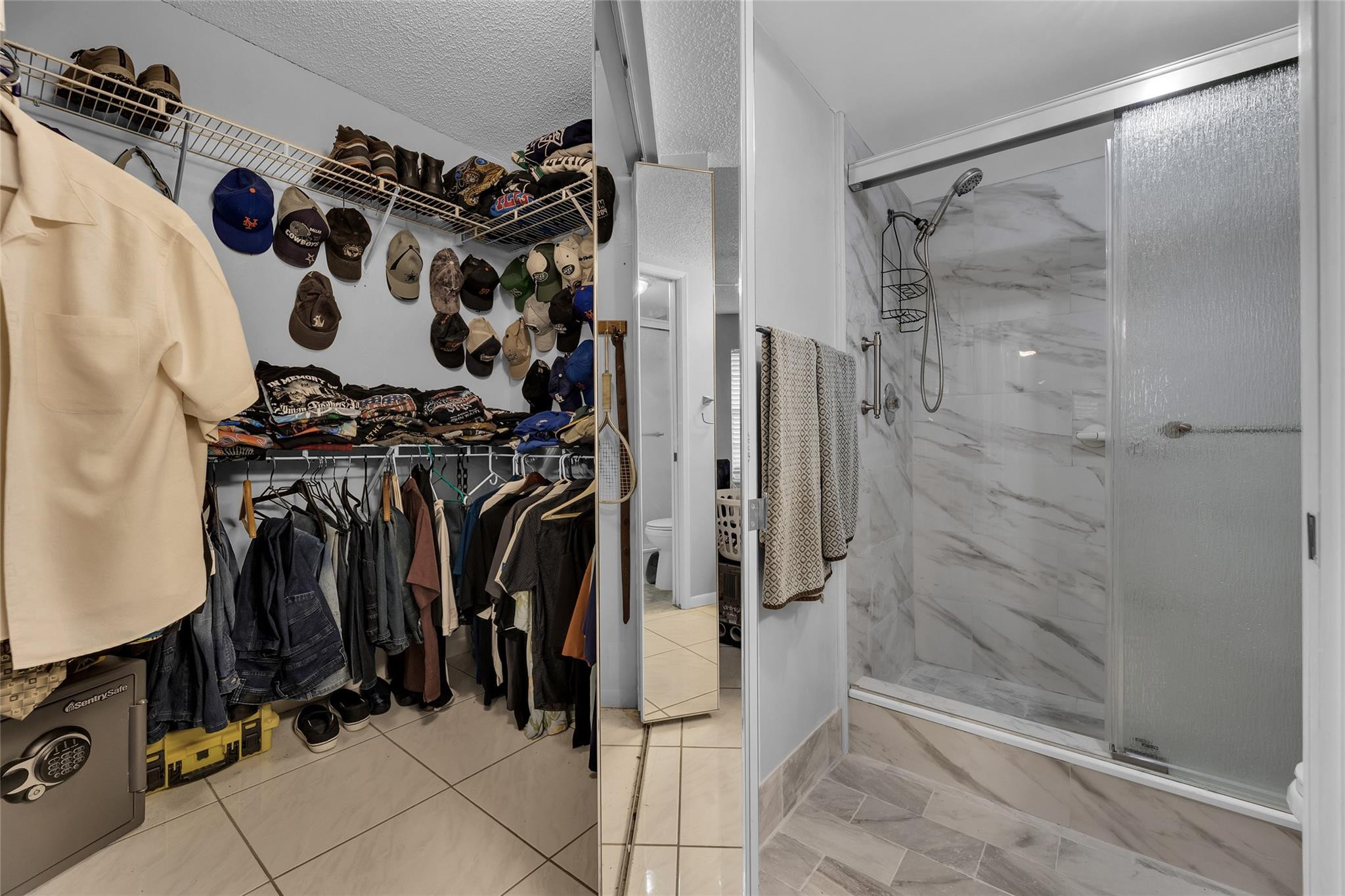 19000 Stewart Cir 5