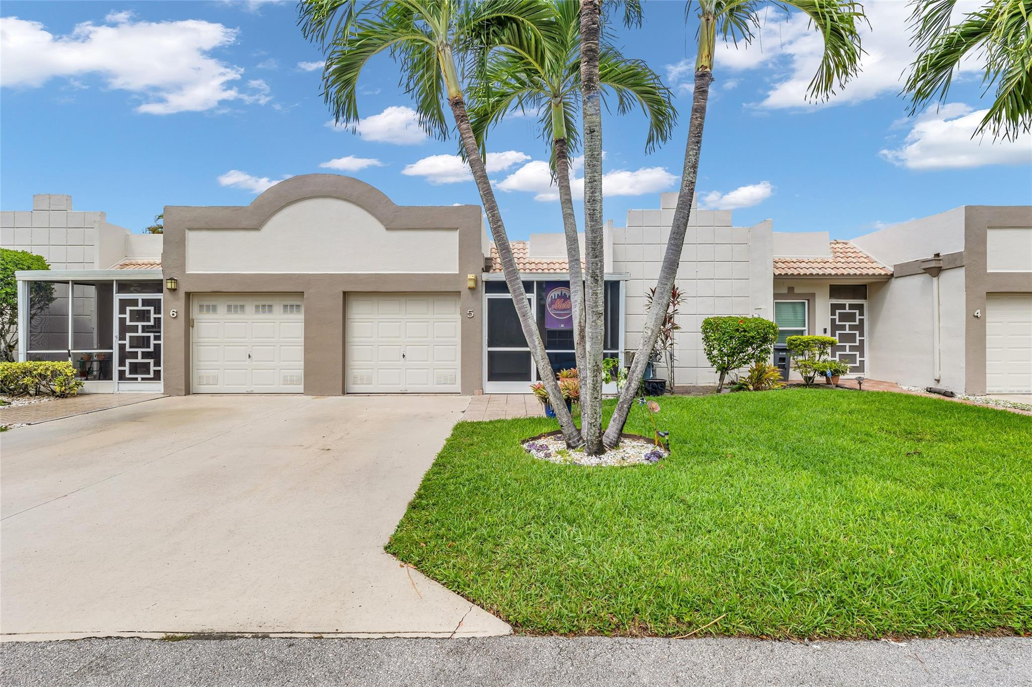 19000 Stewart Cir 5