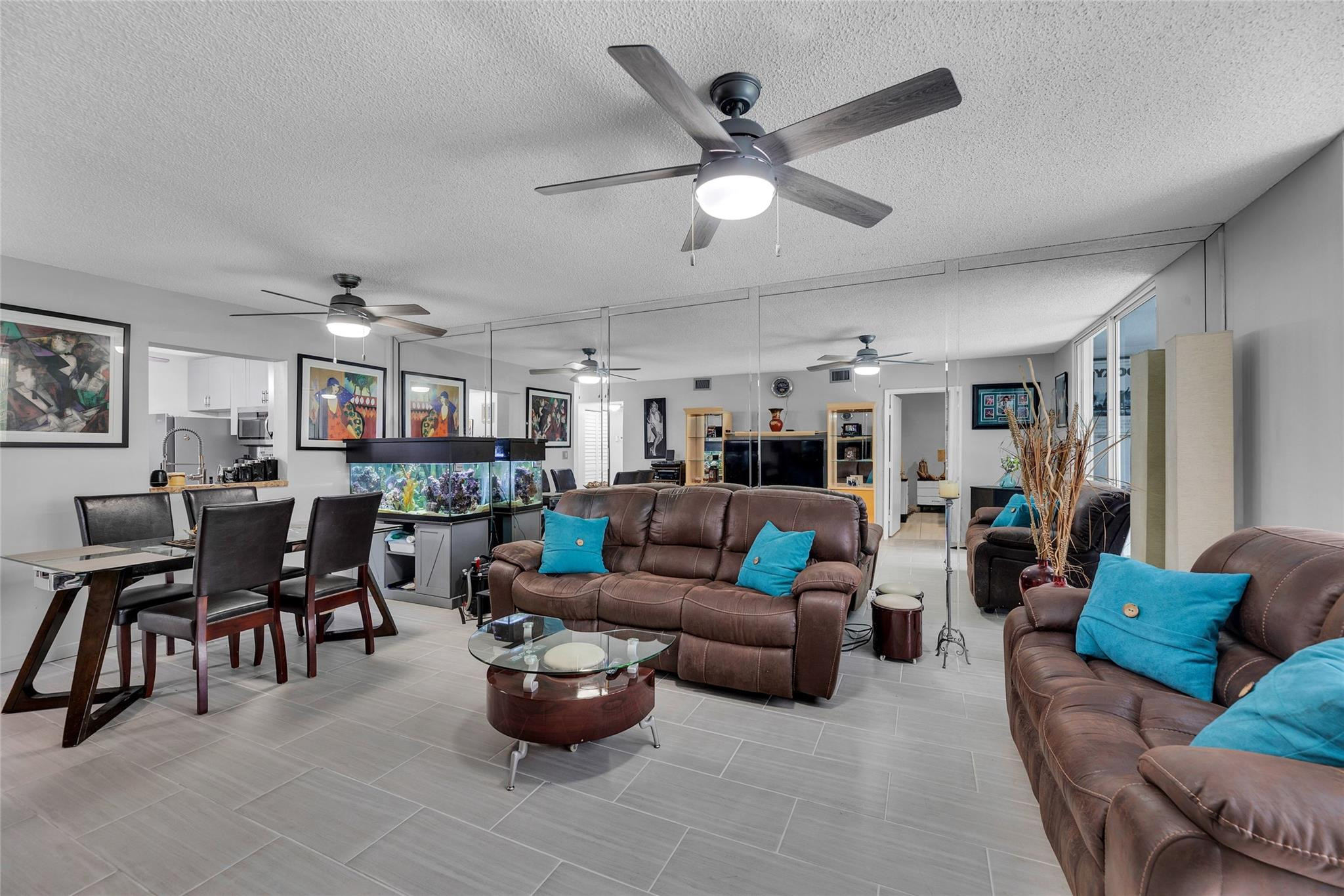 19000 Stewart Cir 5
