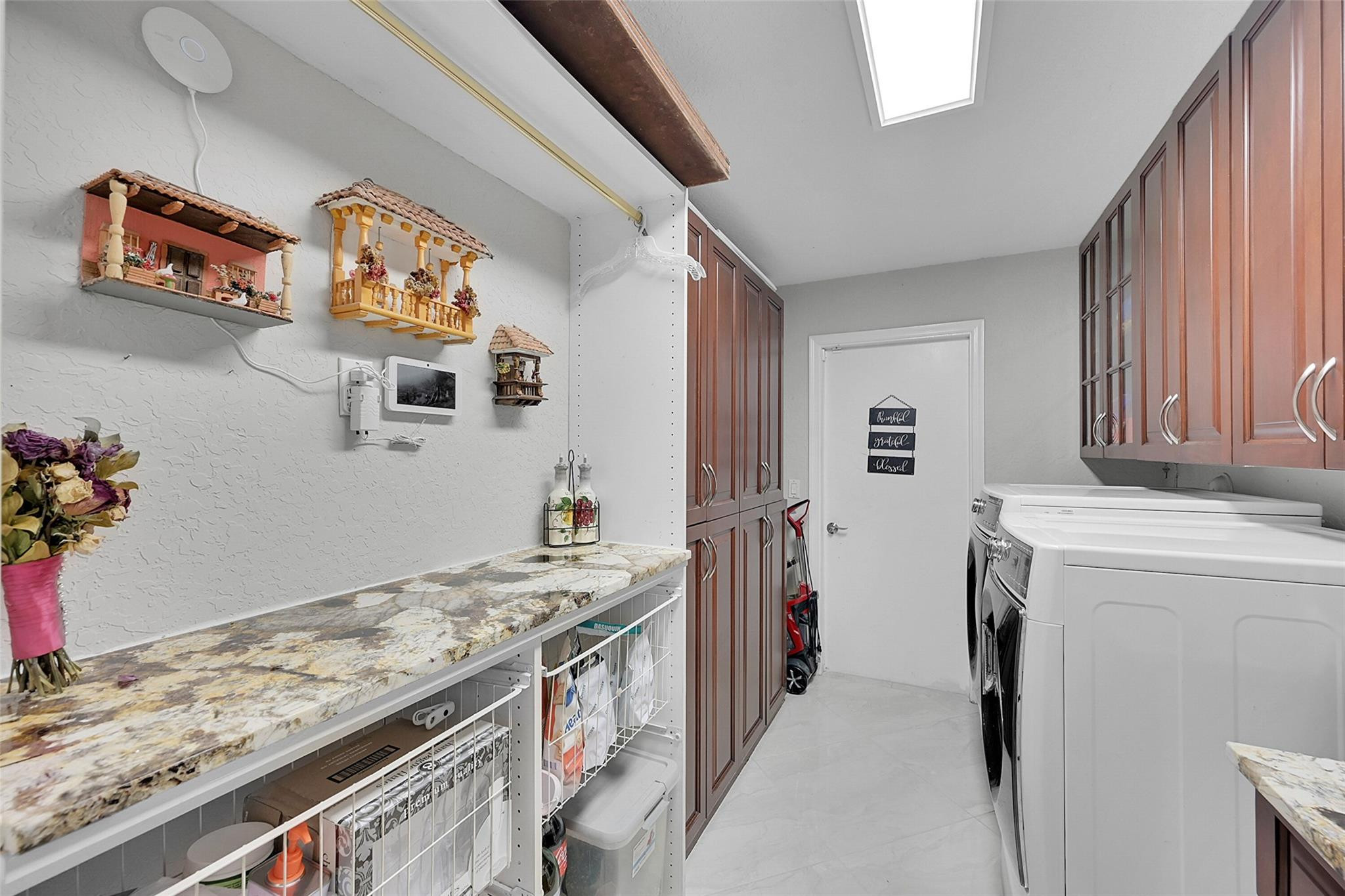 5166 NW 109th Ter