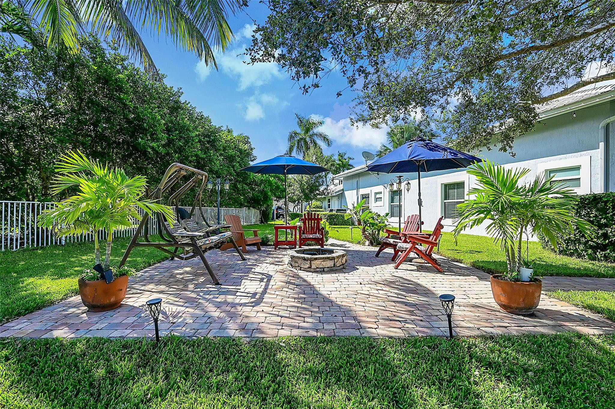 5166 NW 109th Ter