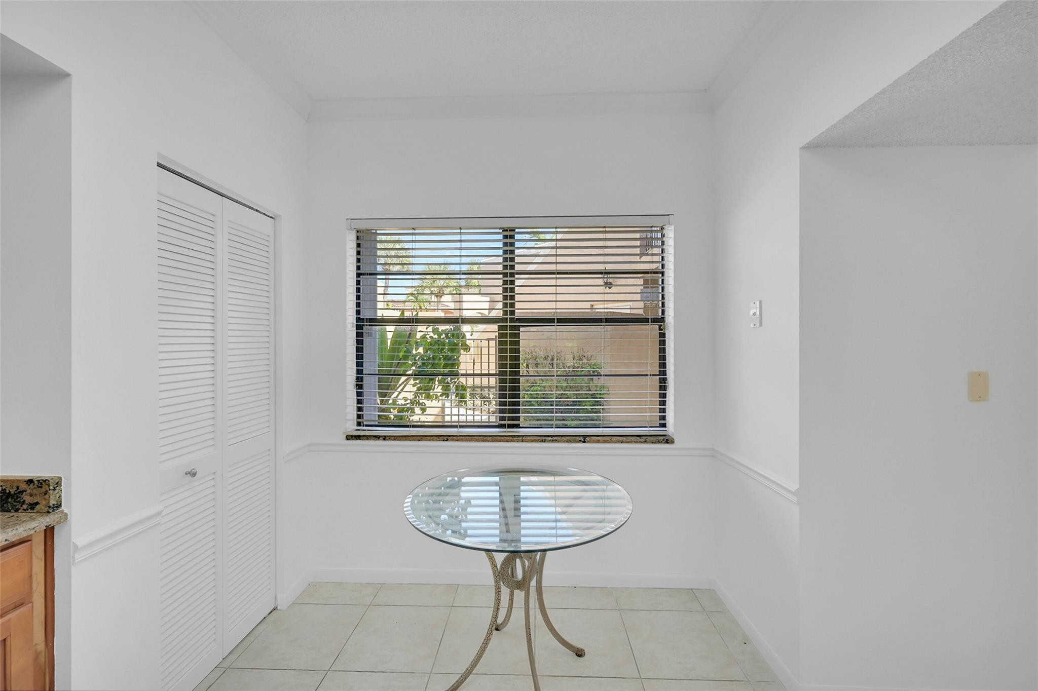 6670 Villa Sonrisa Dr 211