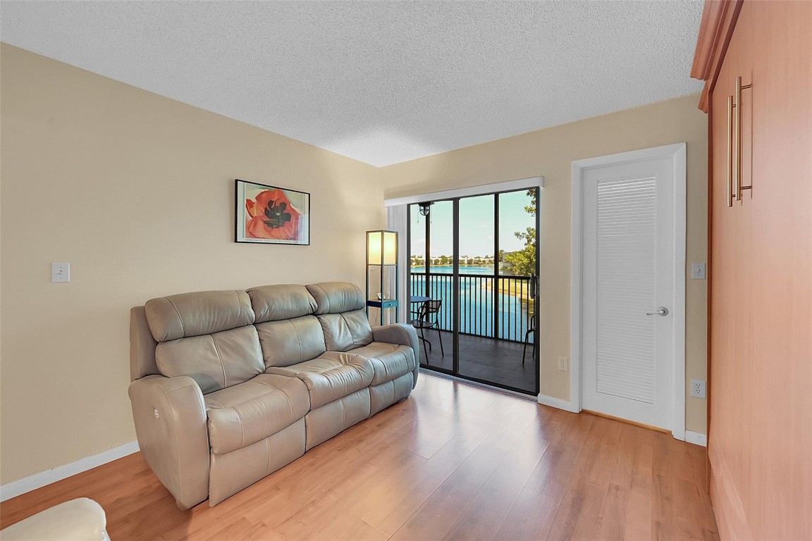 7452 Ashmont Cir 310