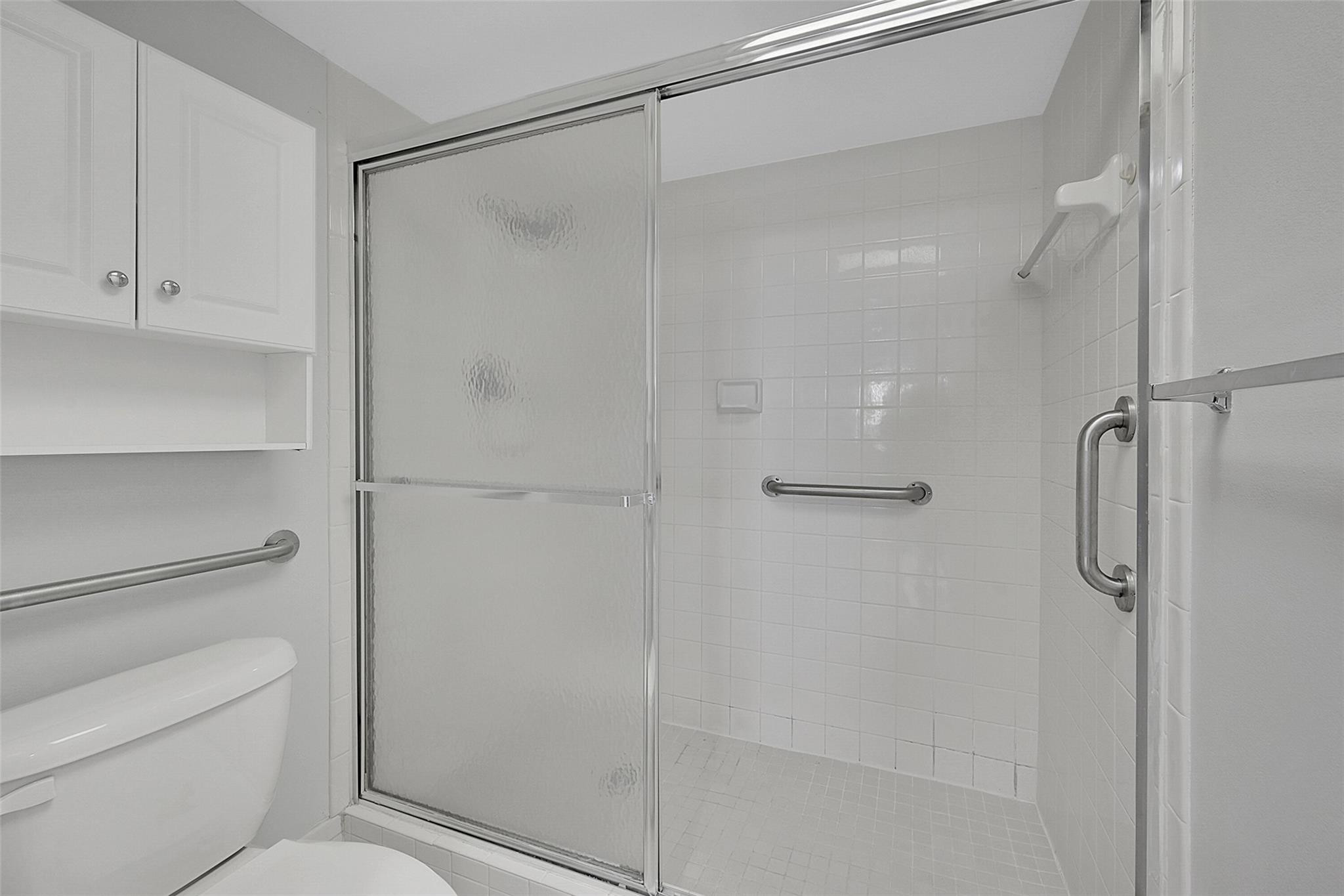 1604 Abaco Dr F4
