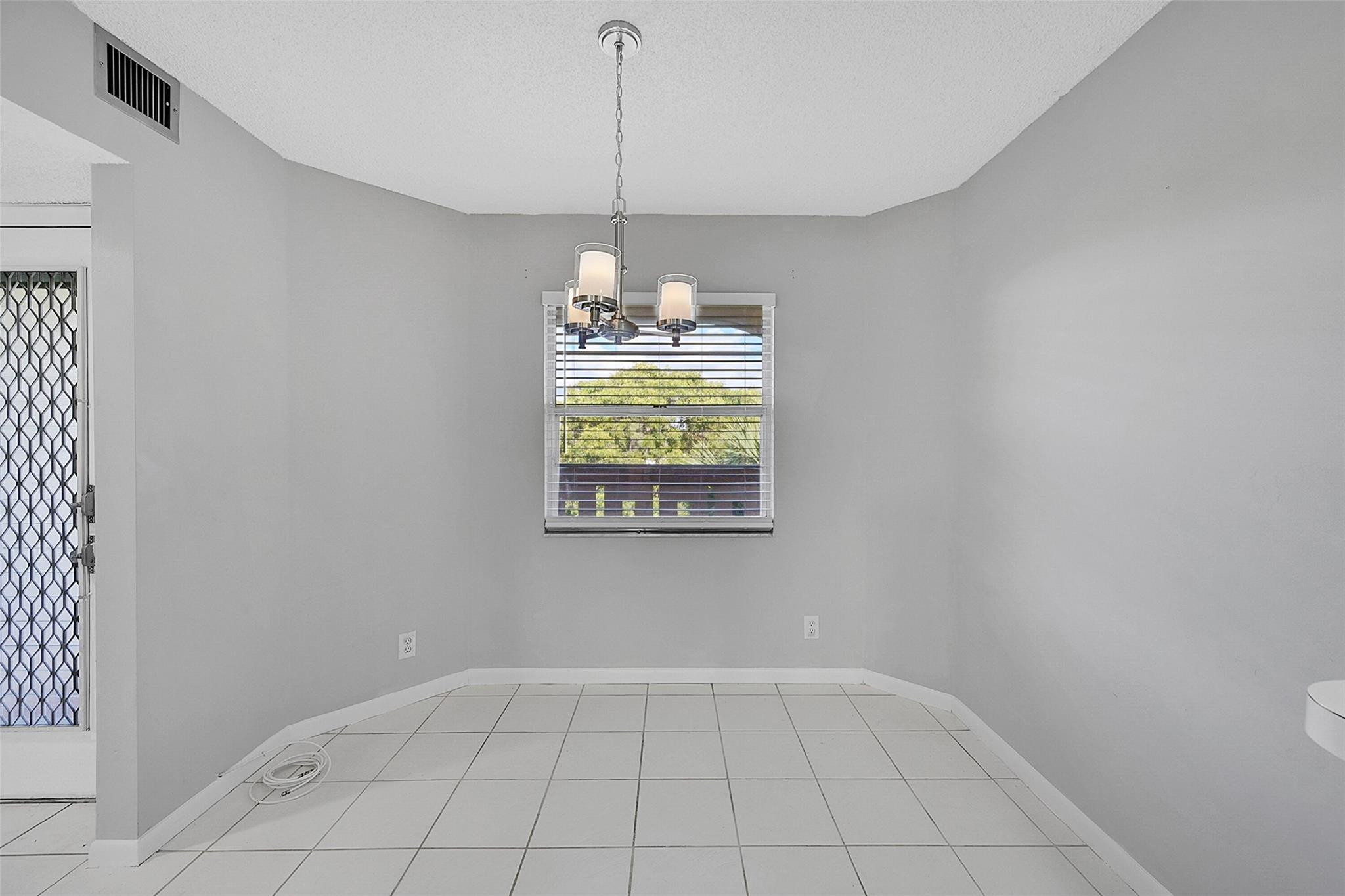 1604 Abaco Dr F4