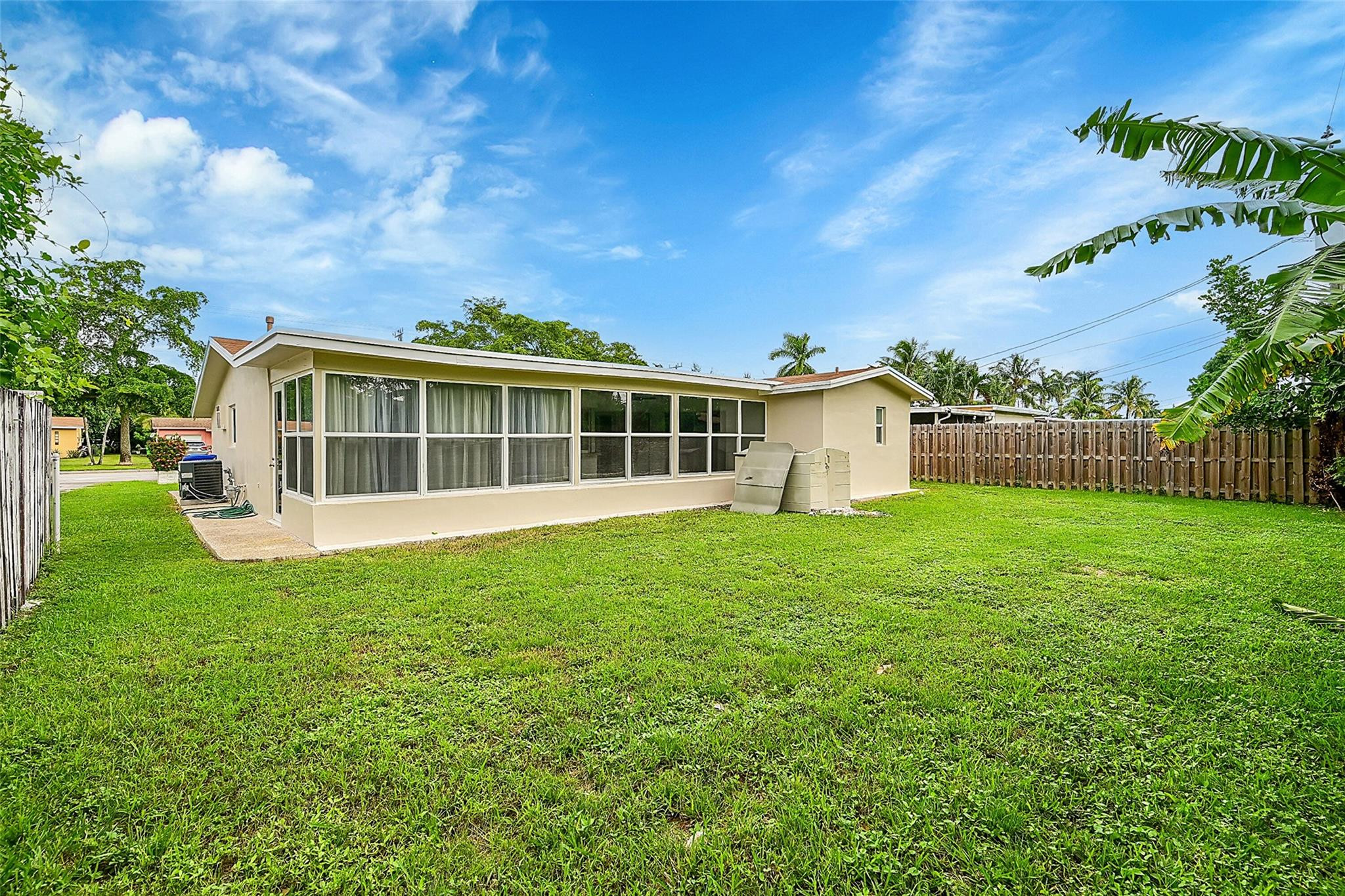 7550 Sunset Strip