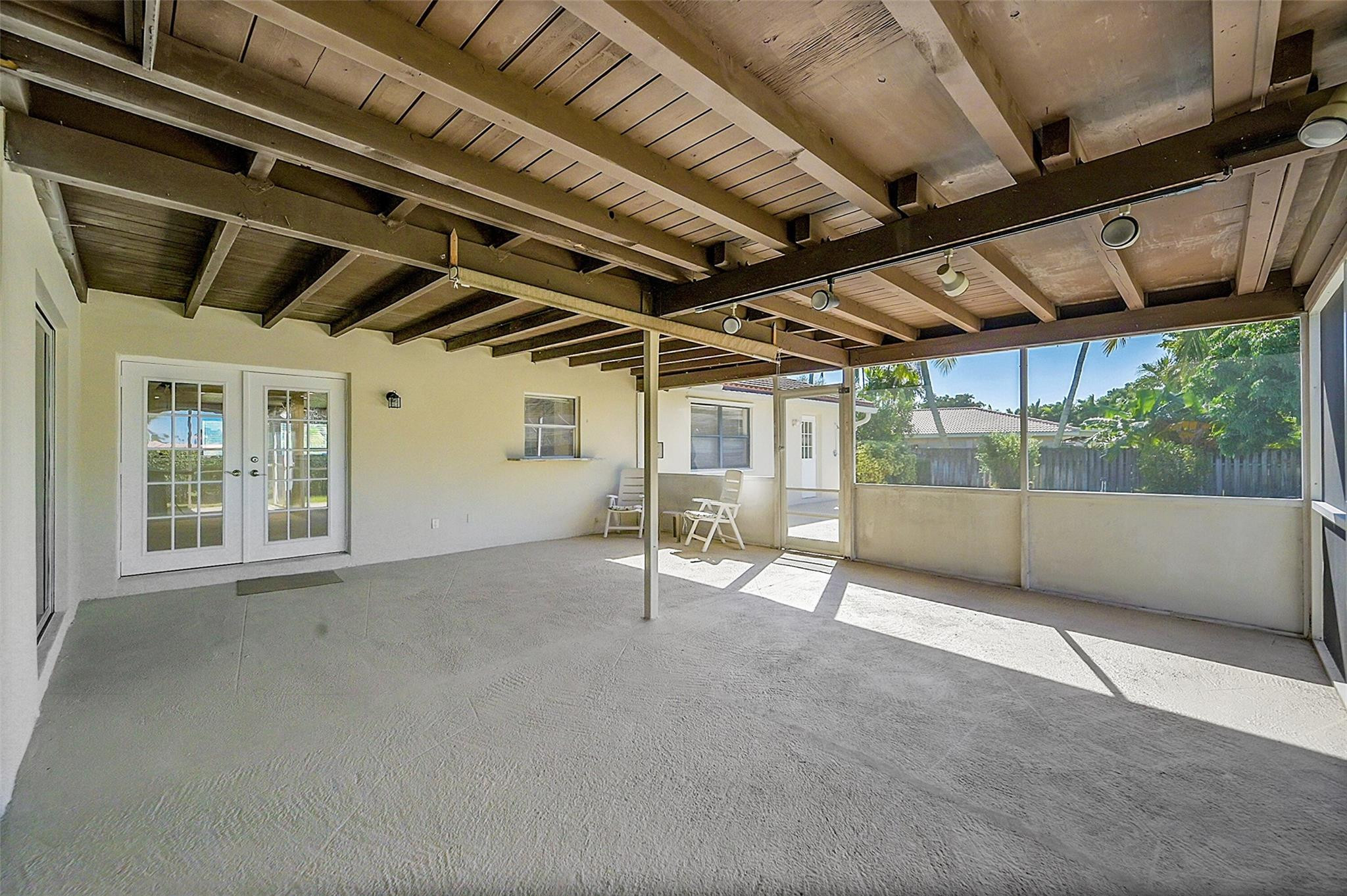 2800 NW 106th Ave