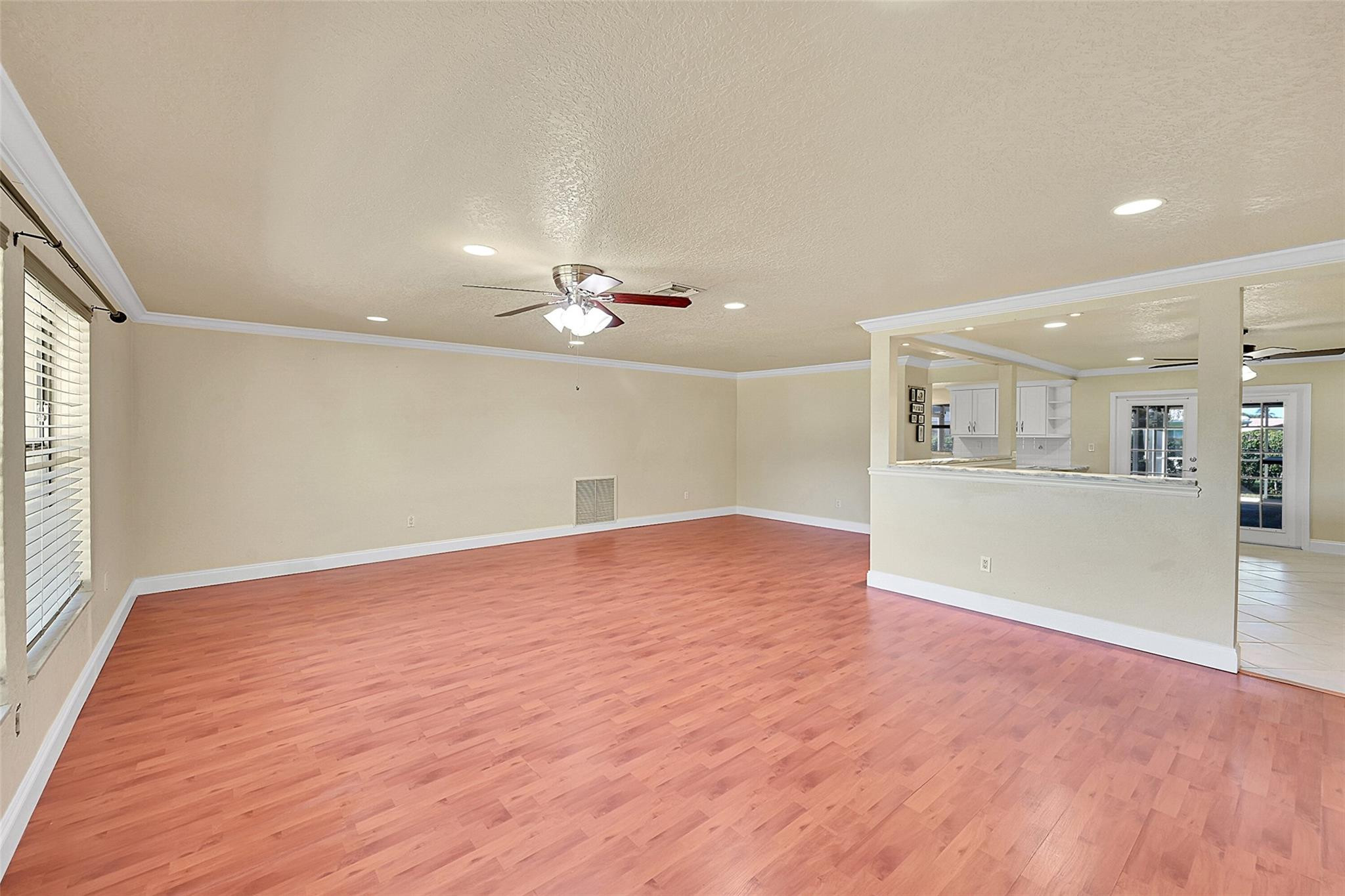 2800 NW 106th Ave