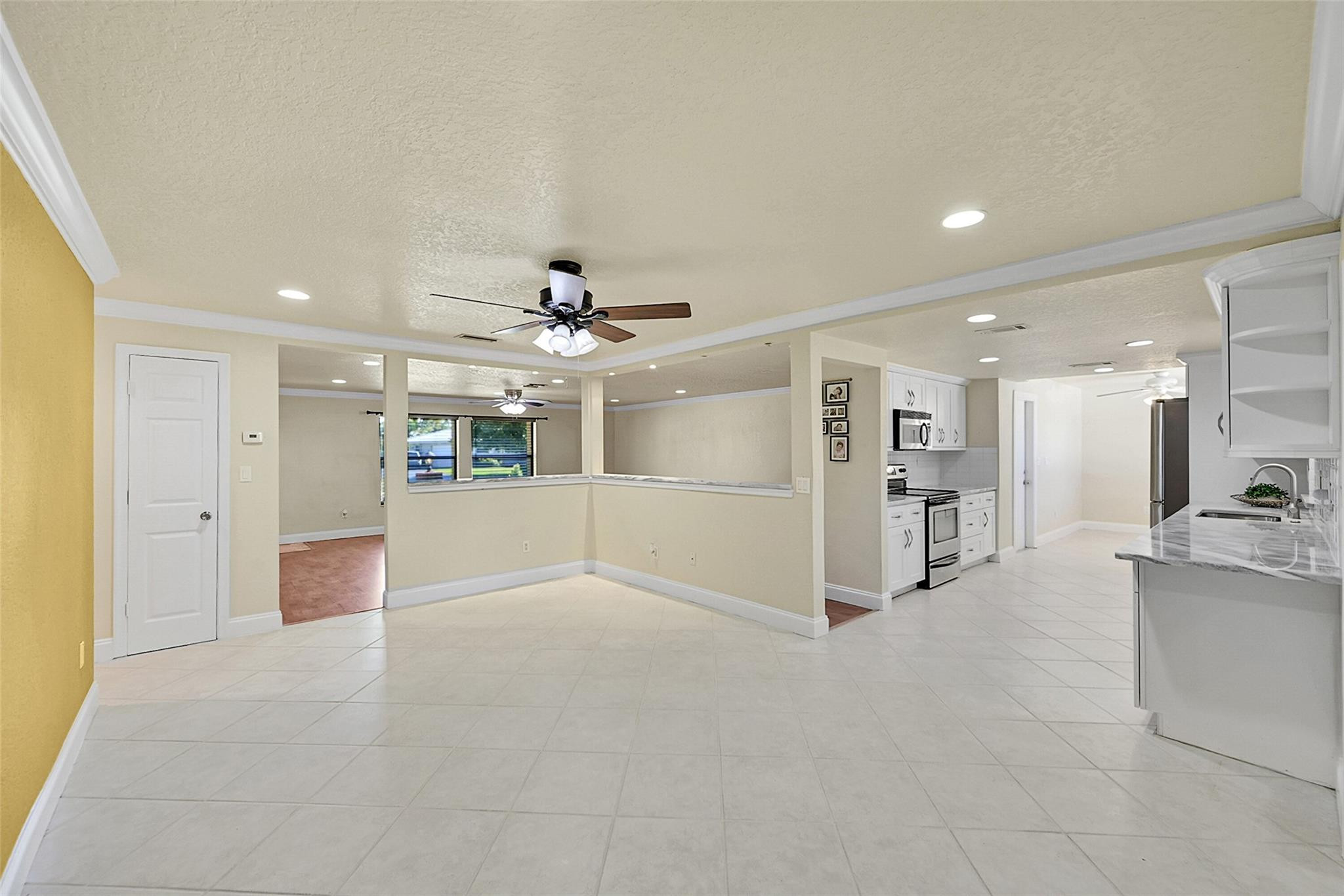 2800 NW 106th Ave