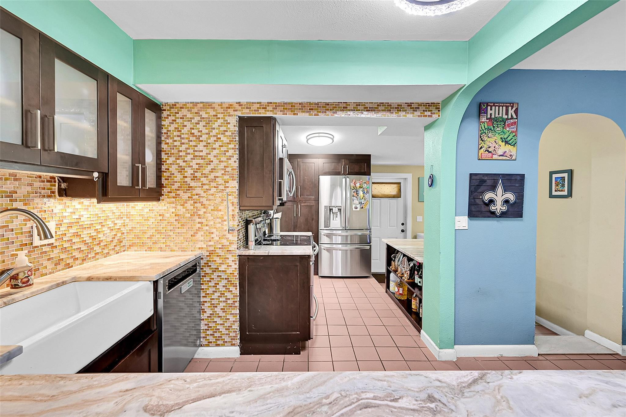 264 NE 44th Ct
