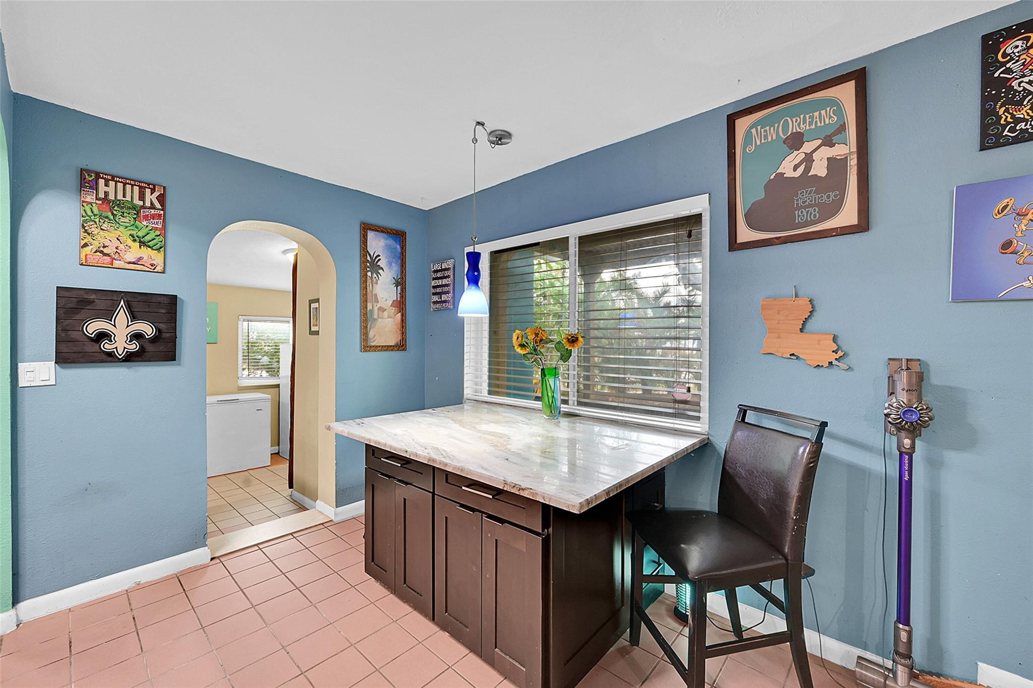 264 NE 44th Ct