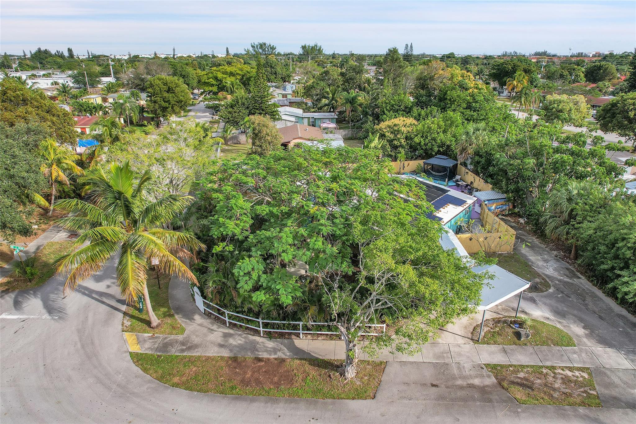 264 NE 44th Ct
