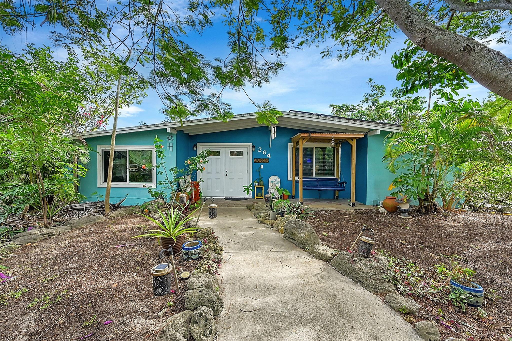 264 NE 44th Ct