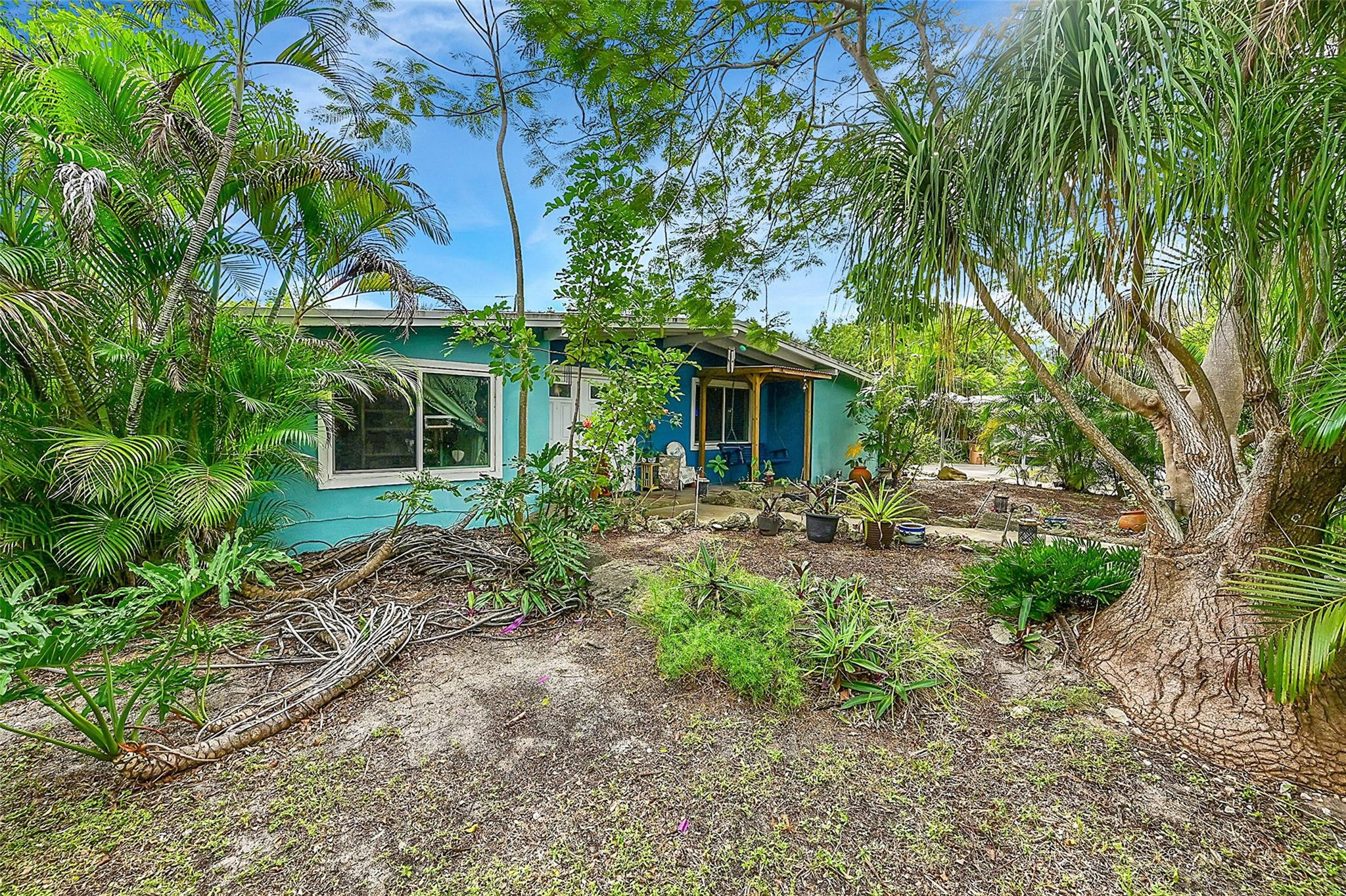 264 NE 44th Ct