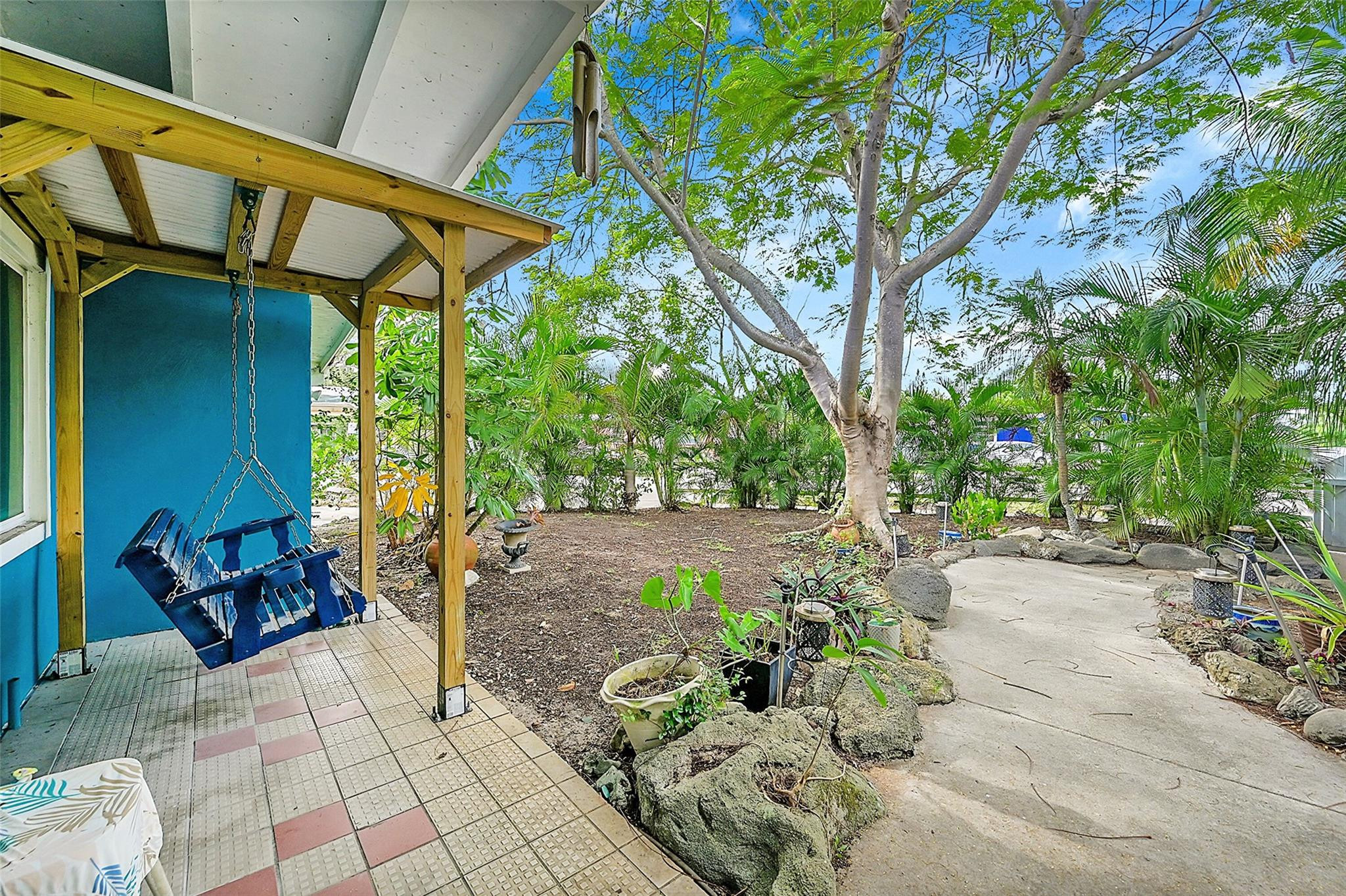 264 NE 44th Ct
