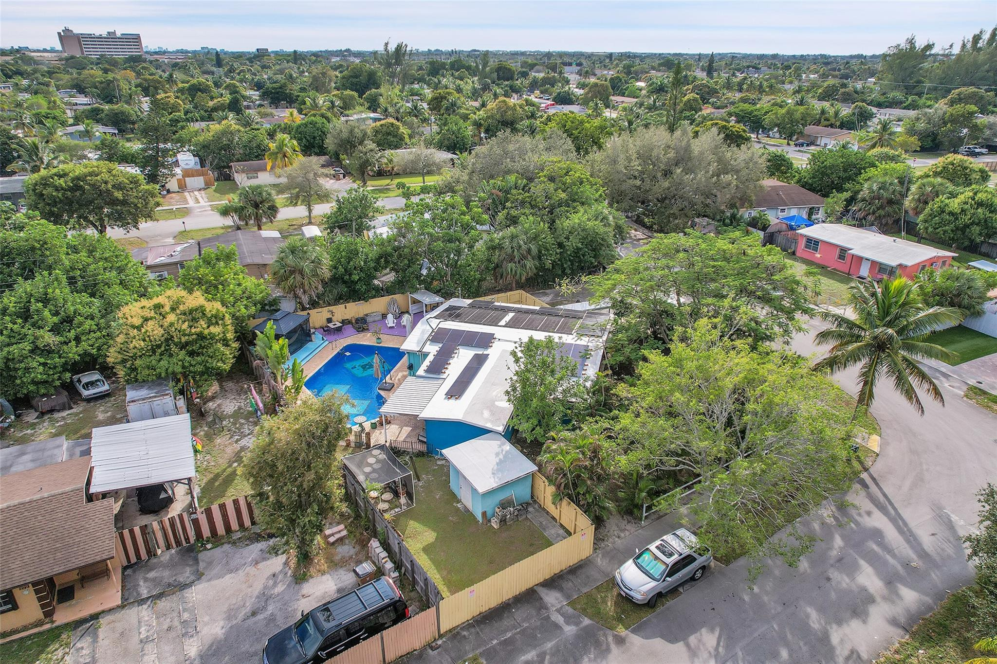 264 NE 44th Ct