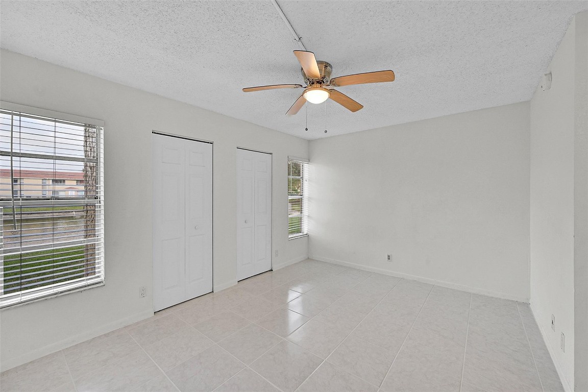 10149 Twin Lakes Dr 2-B