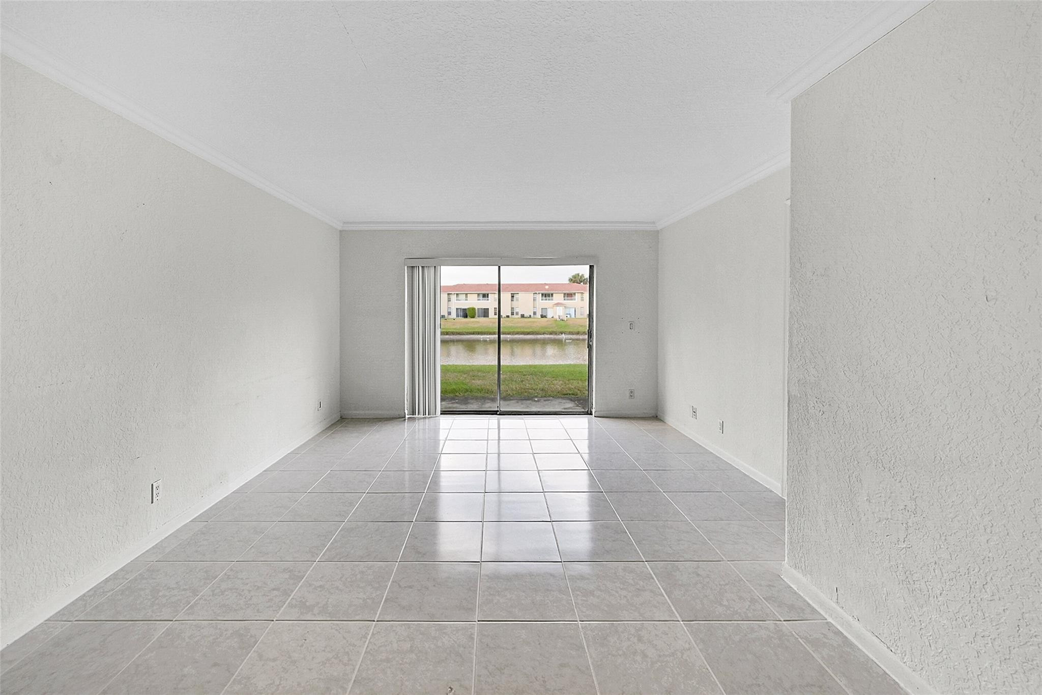 10149 Twin Lakes Dr 2-B