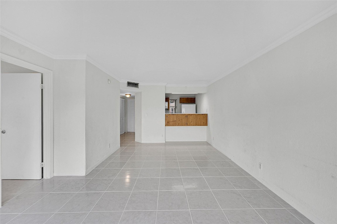 10149 Twin Lakes Dr 2-B