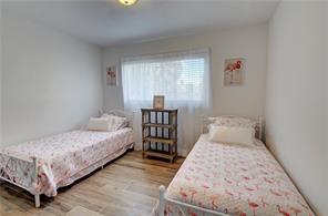 10 S Swinton Cir