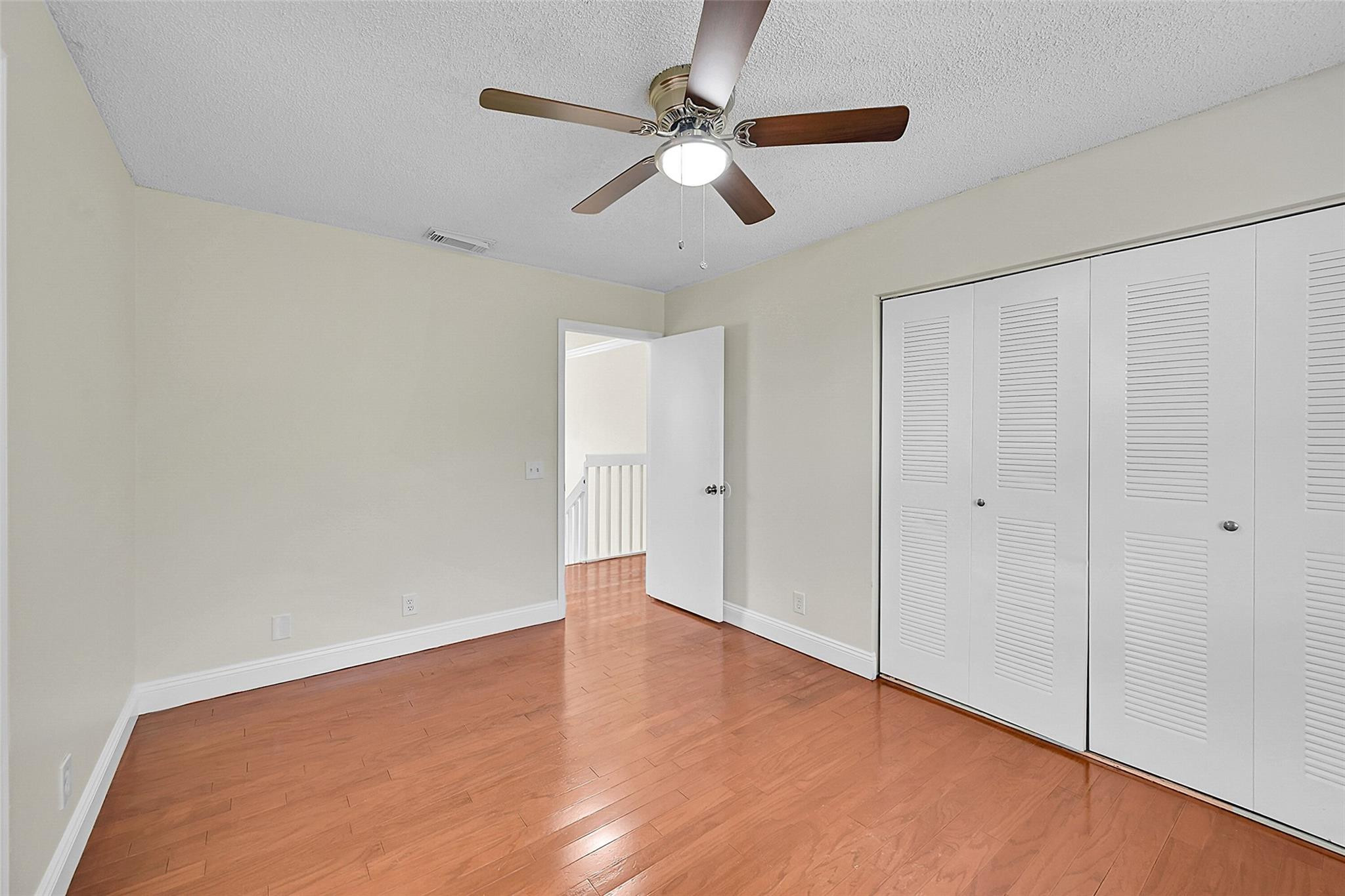 7379 Santa Monica Dr