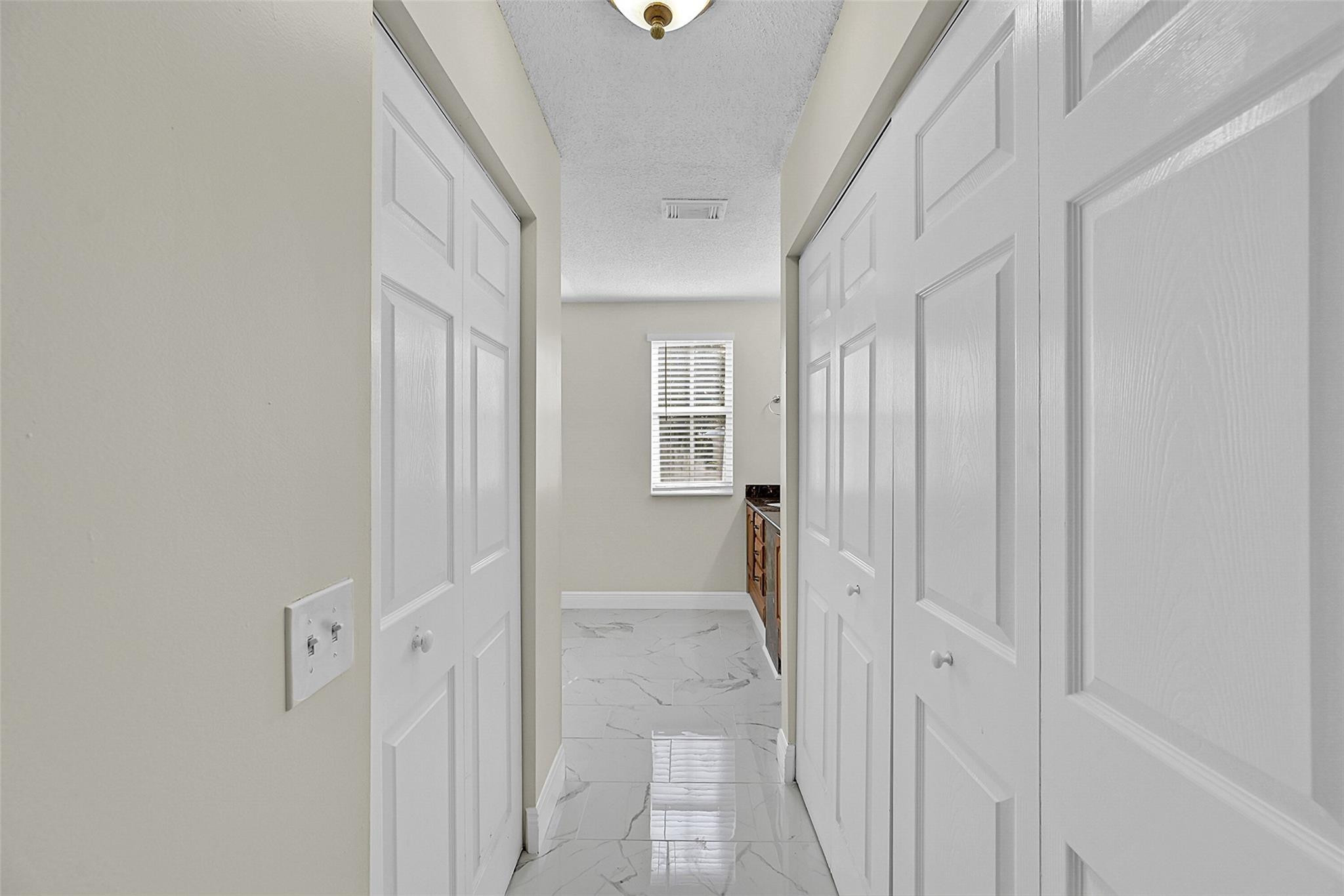 7379 Santa Monica Dr