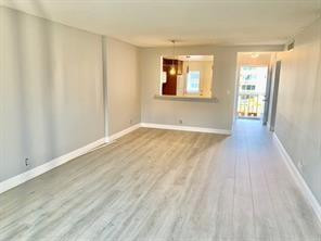 320 NE 12th Ave 503