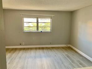 320 NE 12th Ave 503