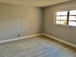 320 NE 12th Ave 503
