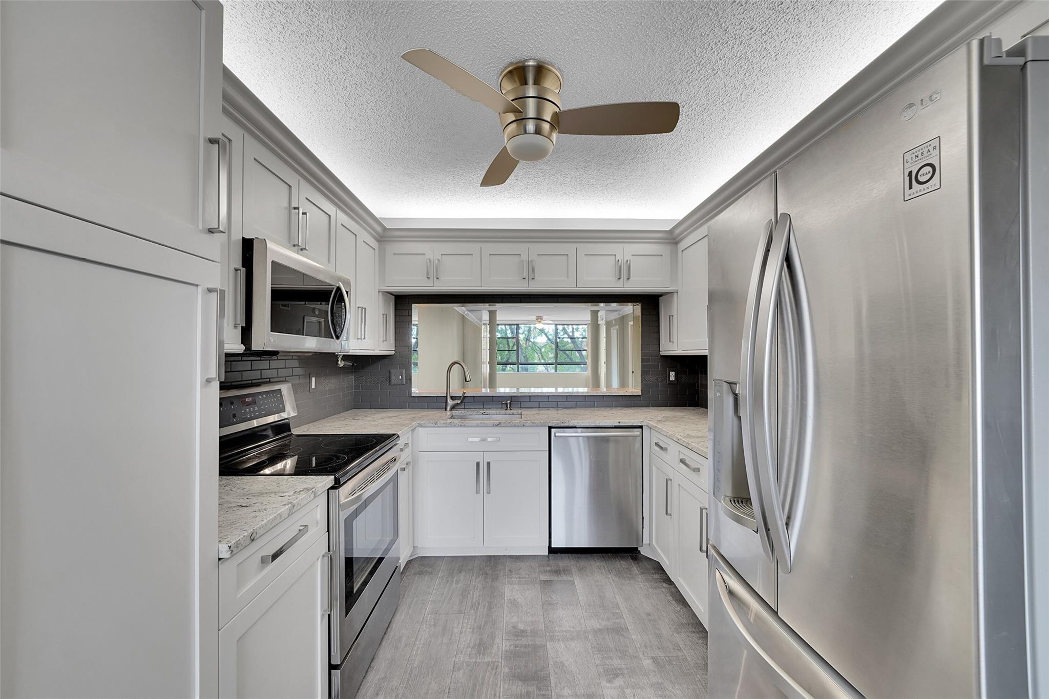 10368 E Clairmont Cir 303