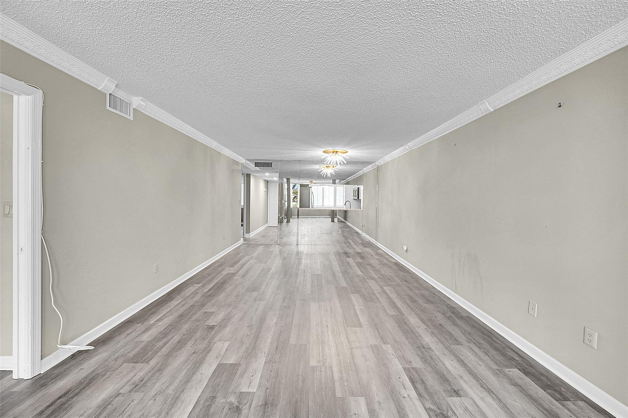 10368 E Clairmont Cir 303