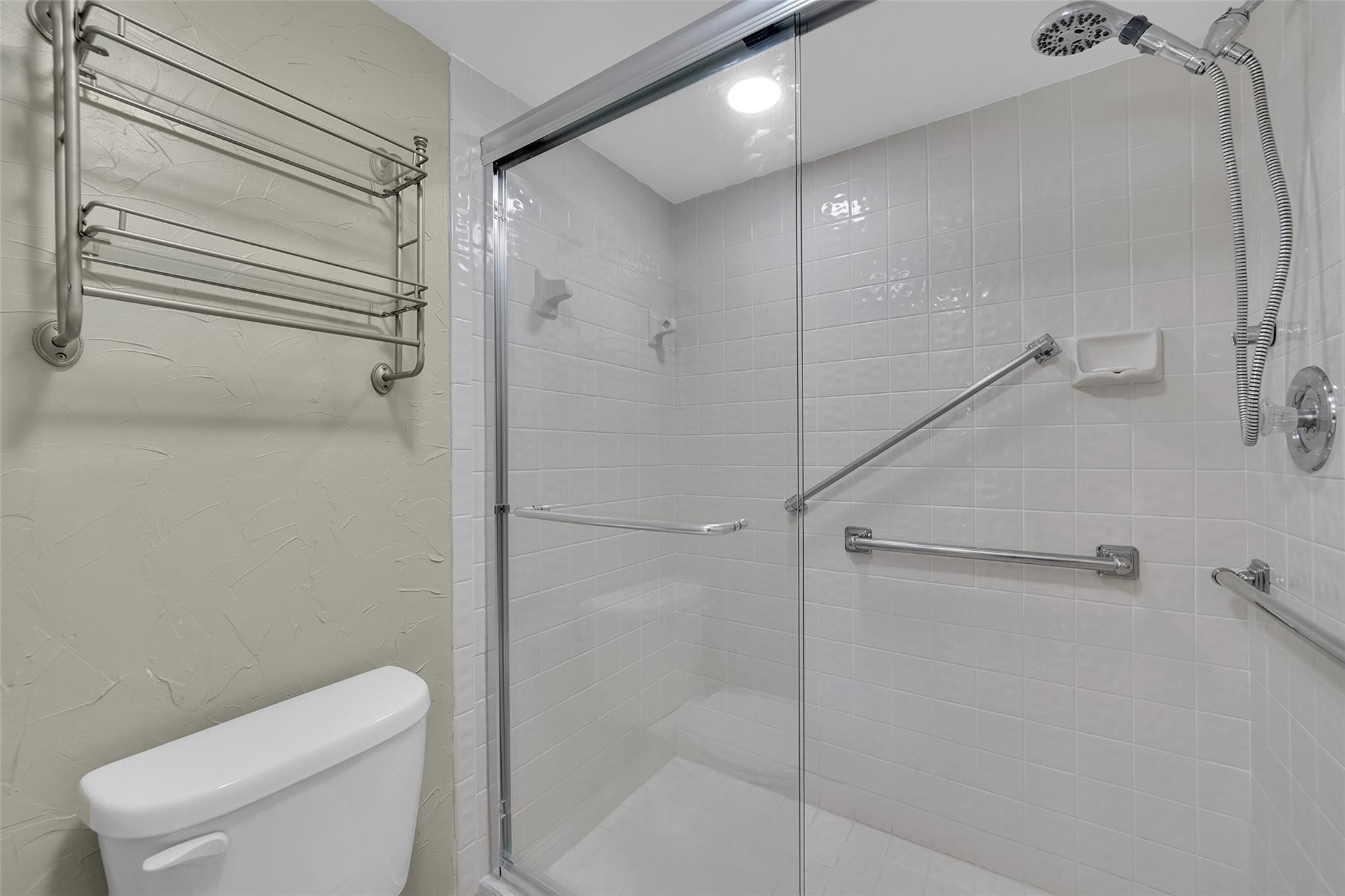 10368 E Clairmont Cir 303