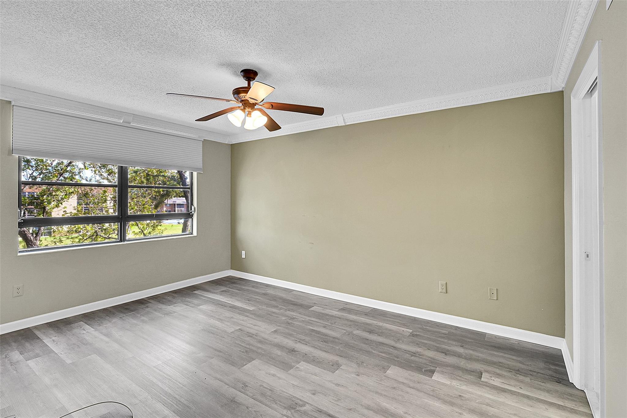 10368 E Clairmont Cir 303