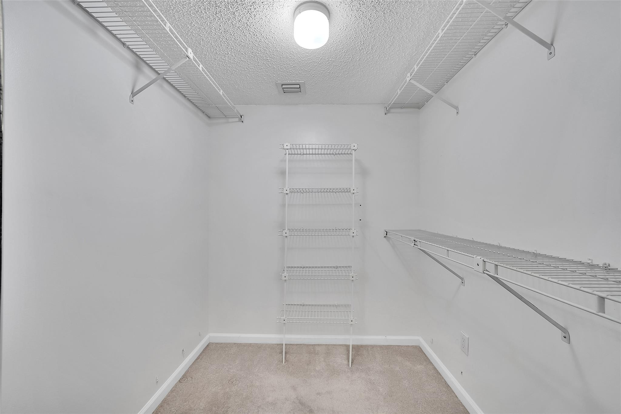 10368 E Clairmont Cir 303