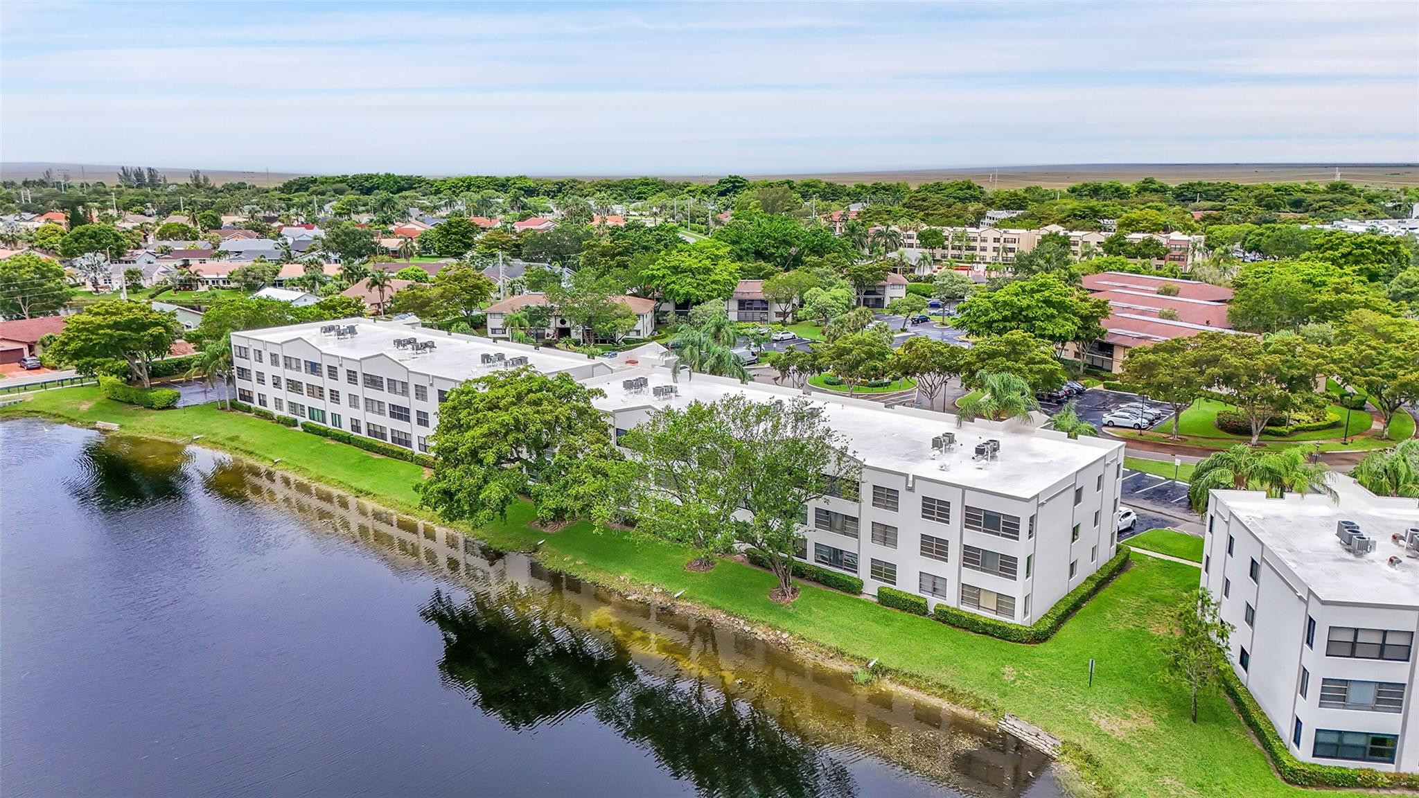 10368 E Clairmont Cir 303