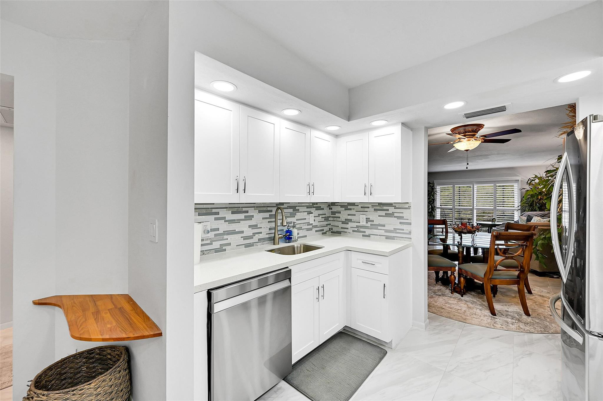 1601 Abaco Dr D3