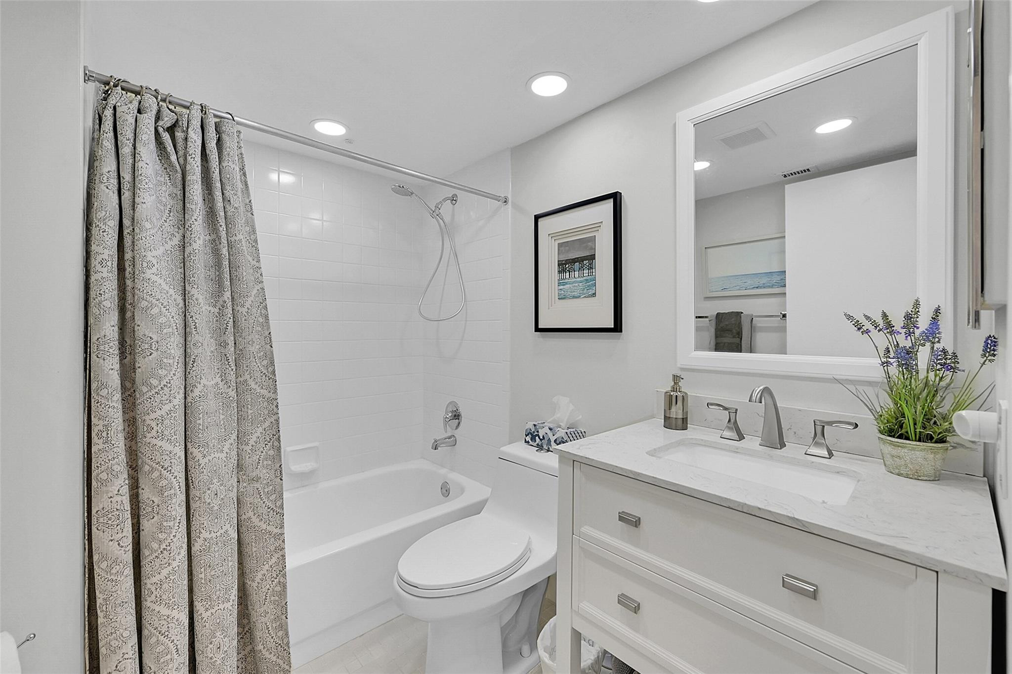 1601 Abaco Dr D3