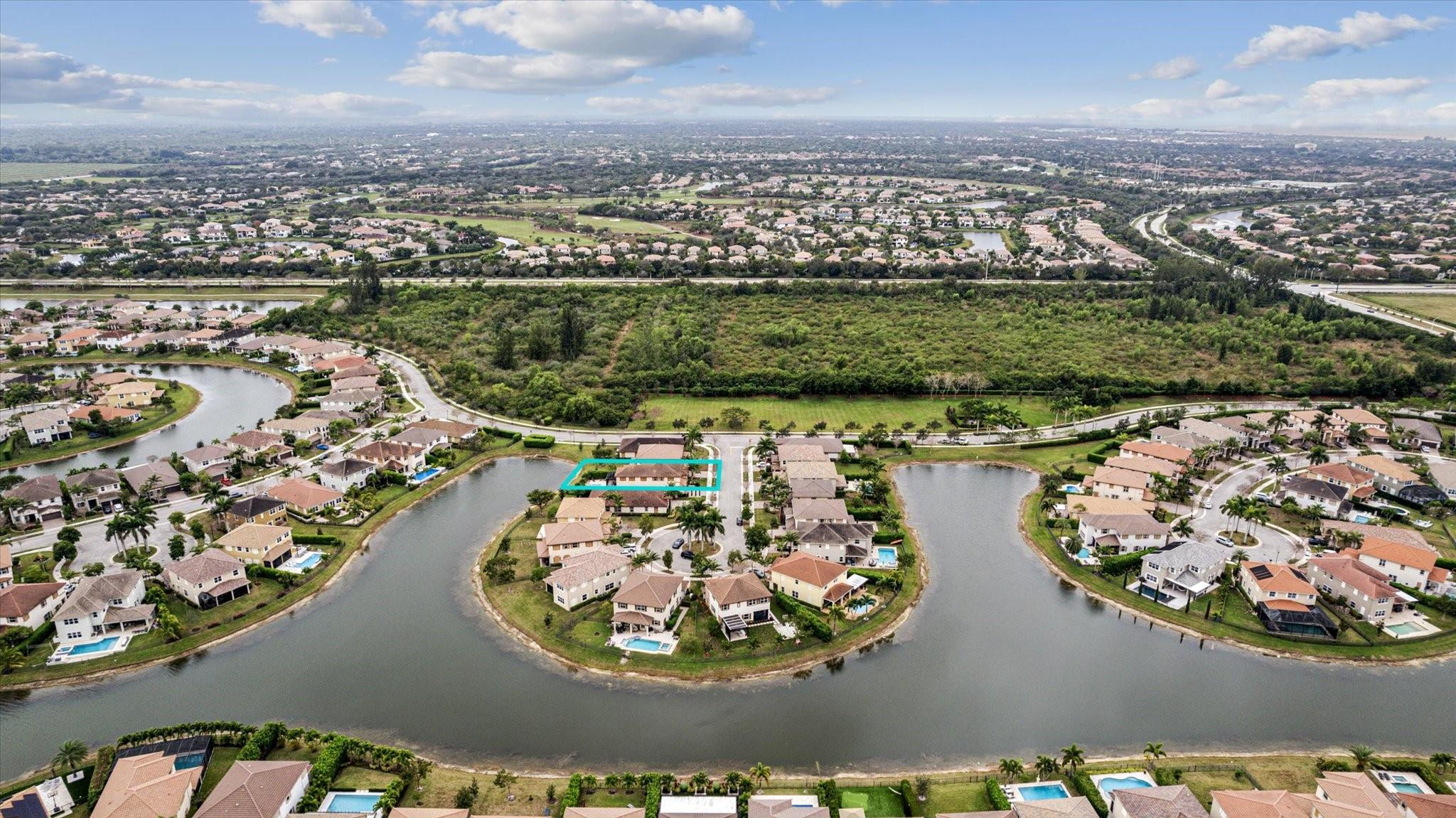 8540 Lakeside Dr