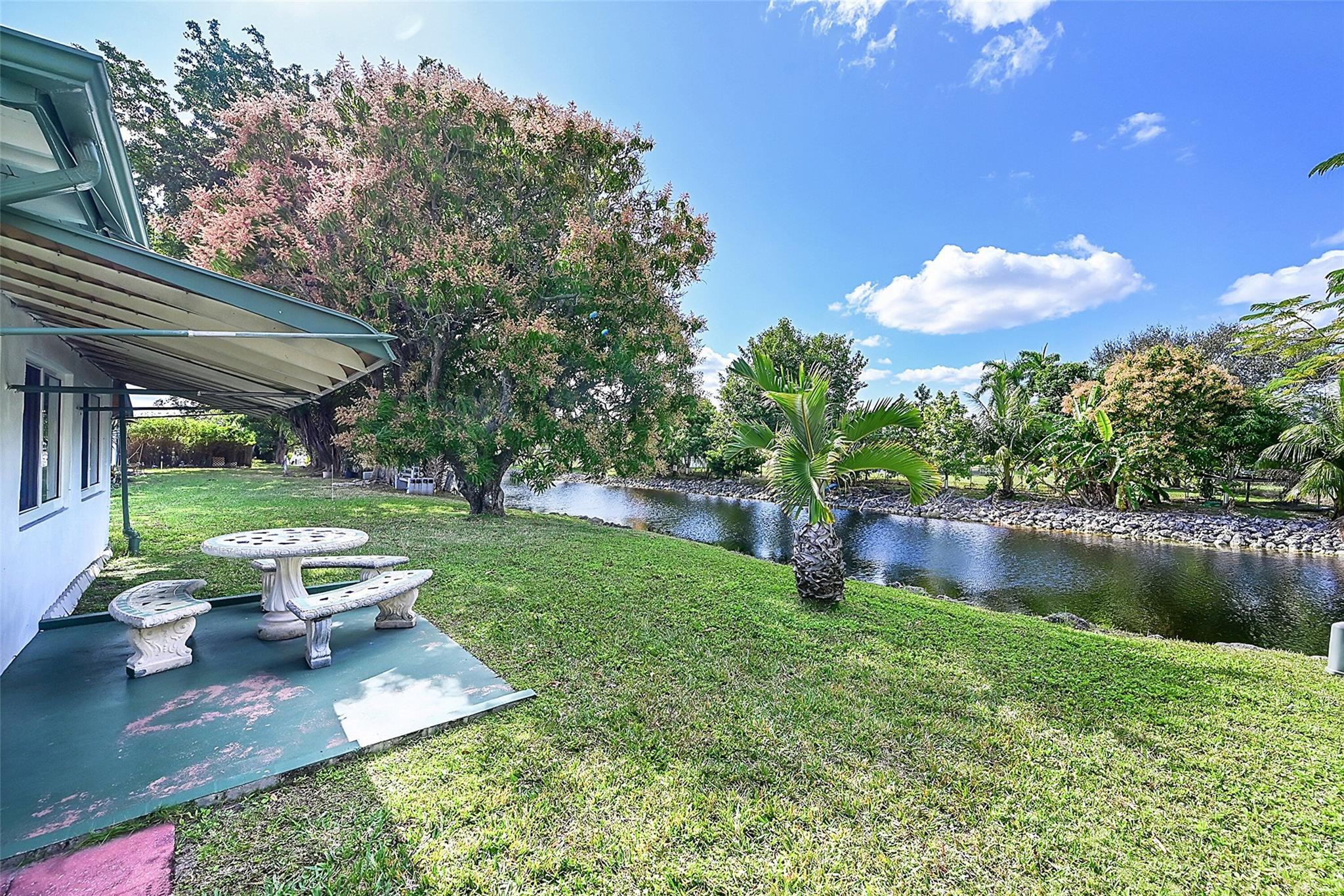1015 NW 69th Ave