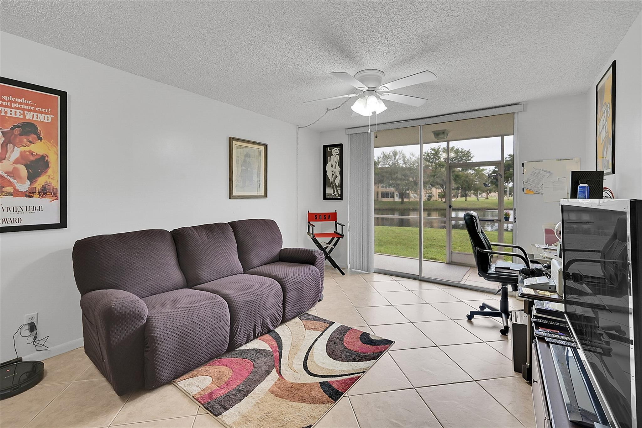 9281 Lakes Blvd 106
