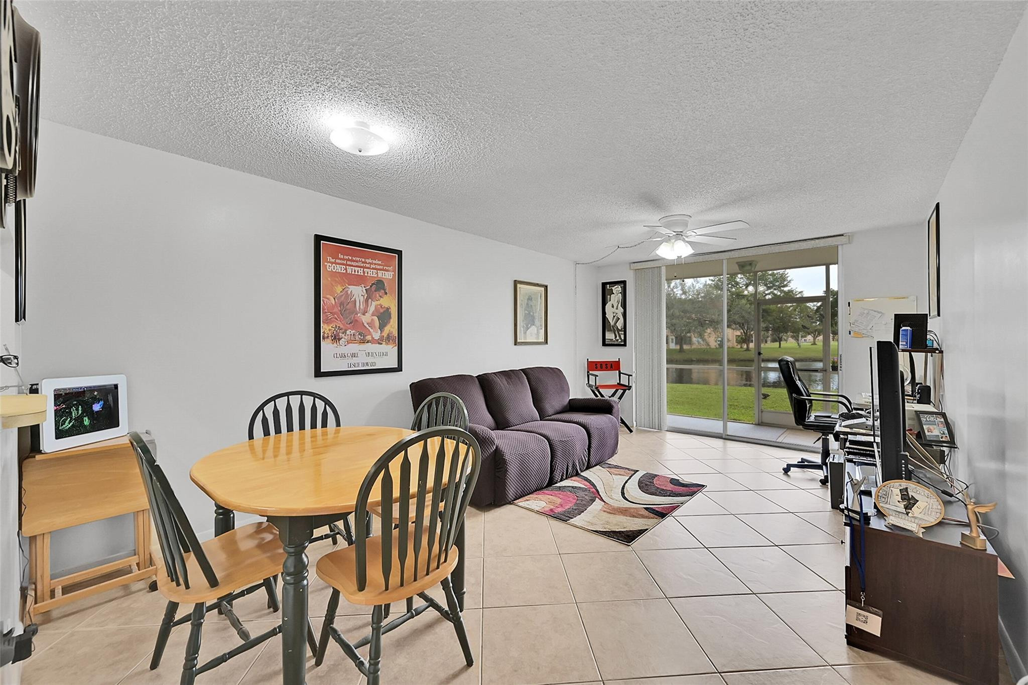 9281 Lakes Blvd 106