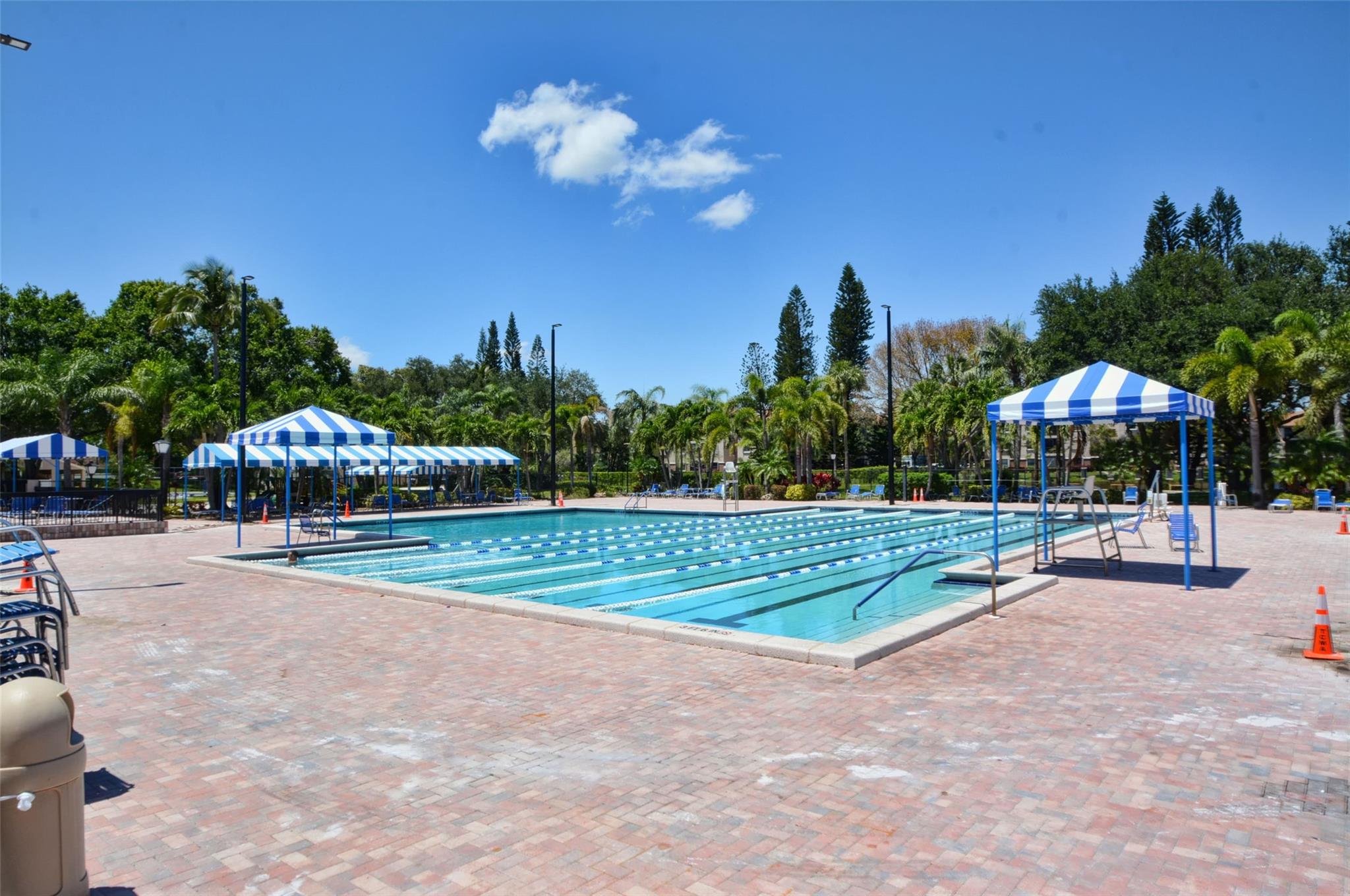2660 Carambola Cir N 202