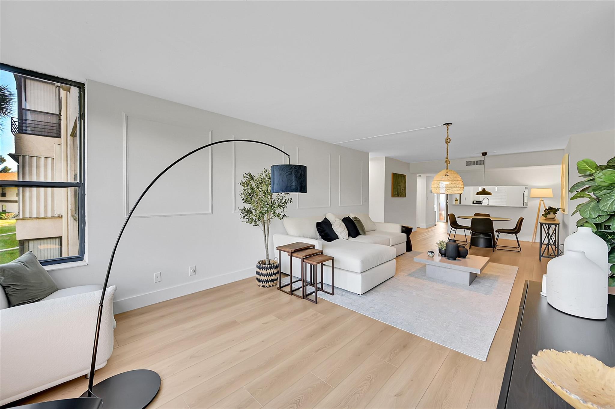 2660 Carambola Cir N 202