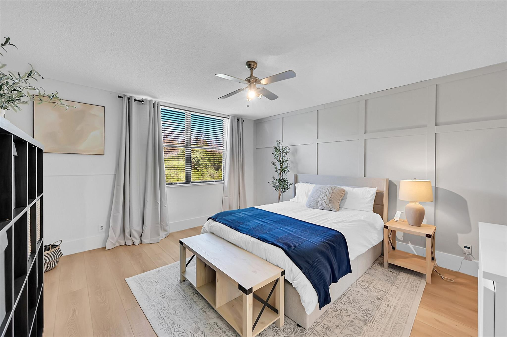 2660 Carambola Cir N 202