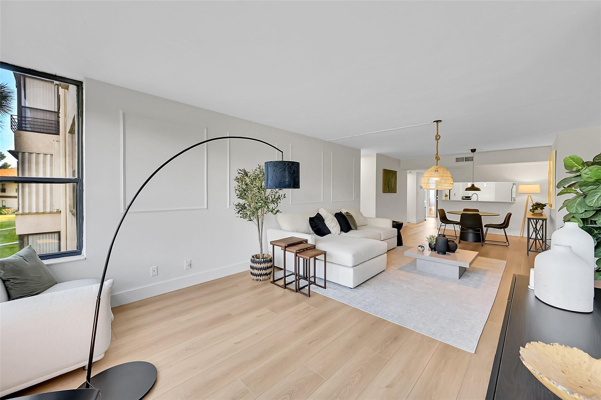 2660 Carambola Cir N 202